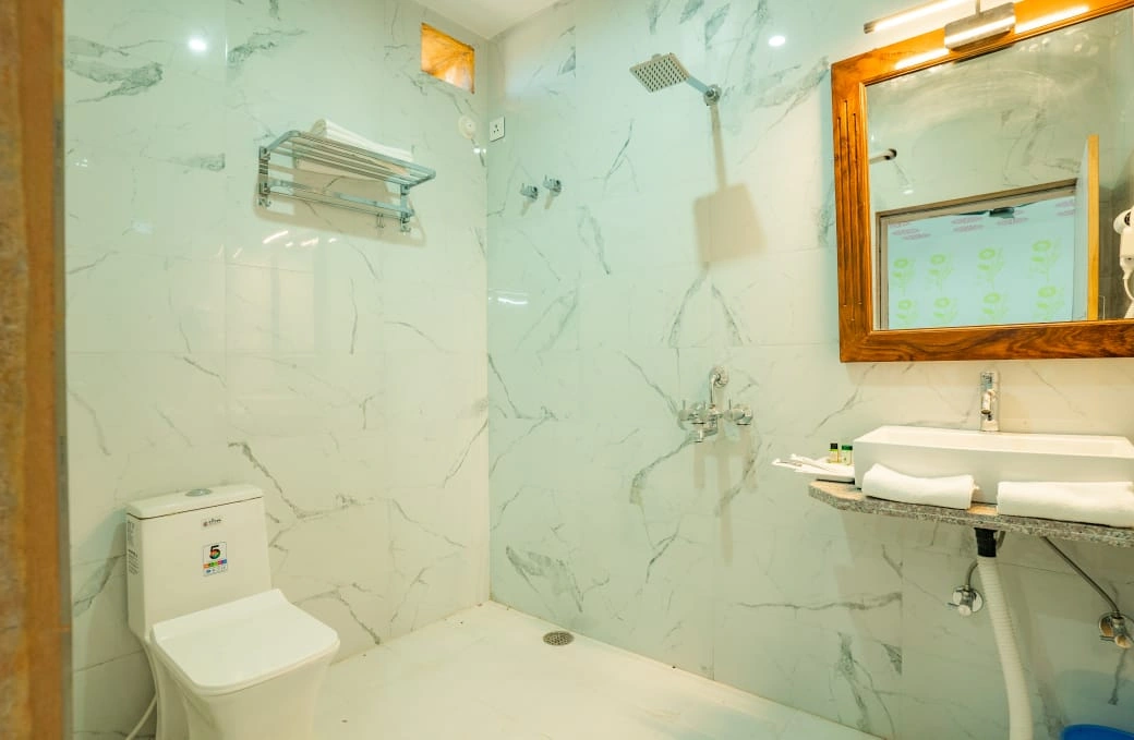 Royal Swiss Luxury Tent bathroom with shower